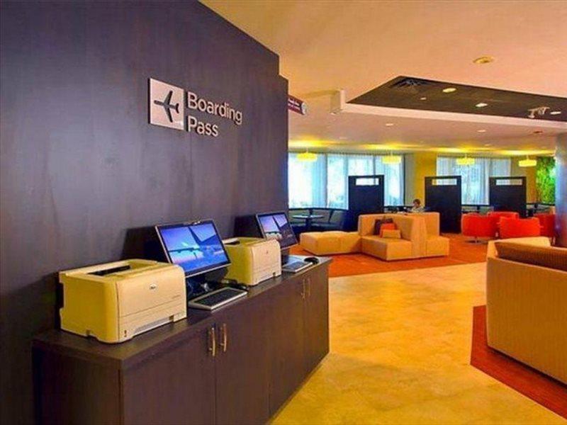 Courtyard By Marriott New York Laguardia Airport 호텔 외부 사진